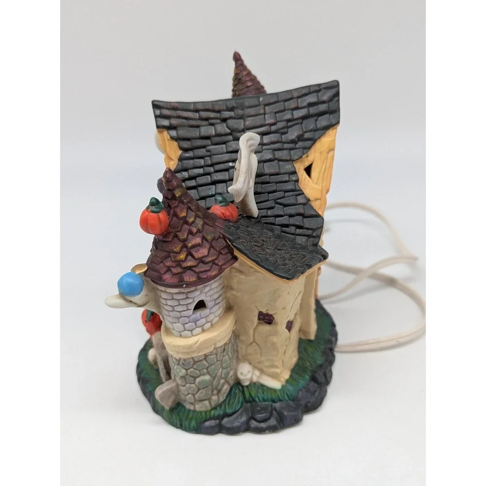 Vtg Spooky Hollow Haunt Hospital Porcelain Halloween Village Lighted House Town